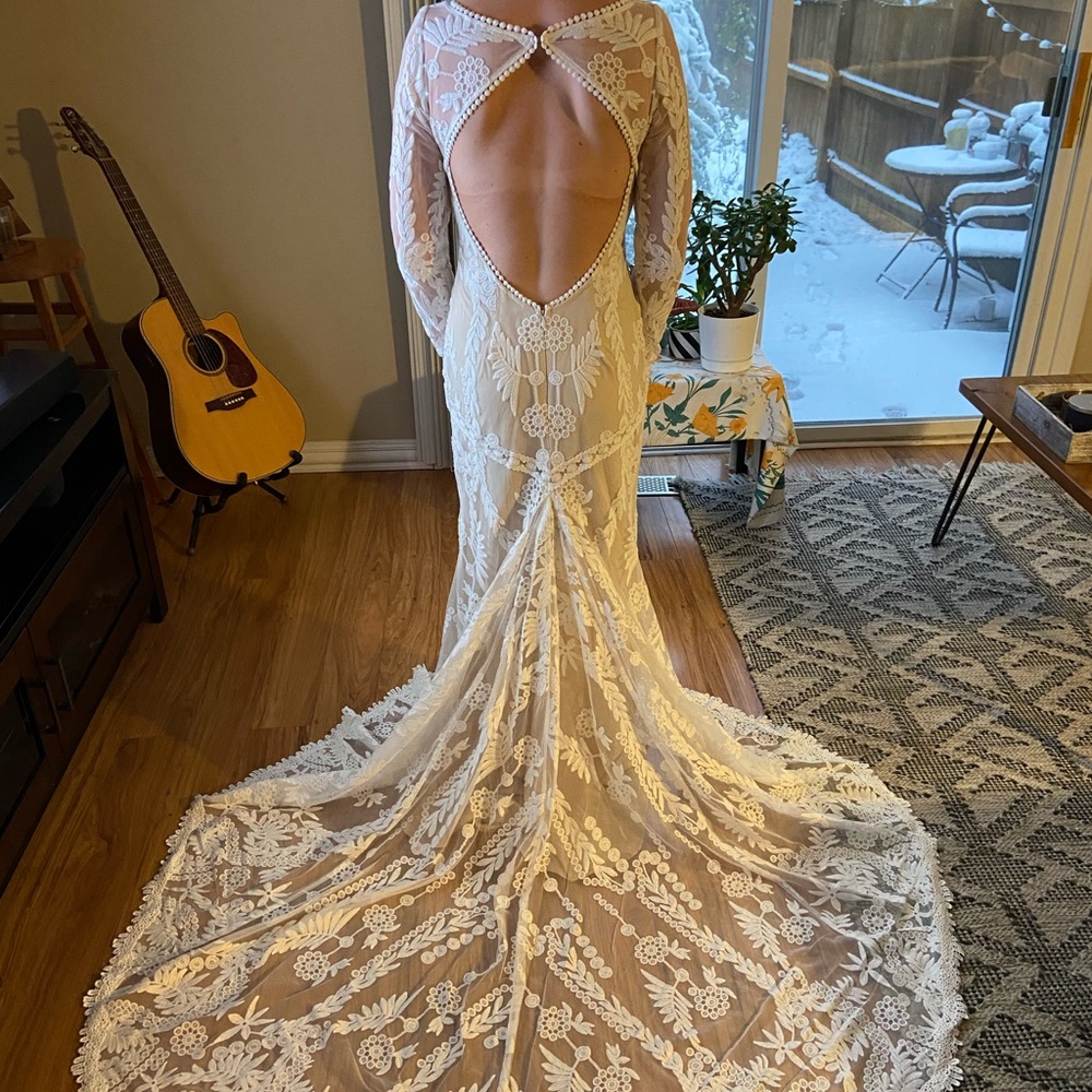 Dreamers & Lovers Violetta Wedding Dress